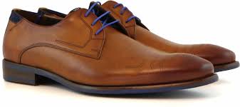 Floris van bommel hanteert voor de herenschoenen het engelse (uk) schoenmatensysteem in hele en halve maten (5 t/m 13½). Floris Van Bommel Veter Cognac Calf Steenbergen Schoenen