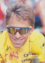 Greg Oakley's Instagram, Twitter & Facebook