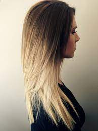 Layers Like This Disconnected Short Layers Up Top For Some Added Volume While Still Maintaining A Thick Bott Acconciature Tagli Di Capelli Lisci Capelli Lisci