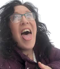 Catching some snowflakes ❄️❄️ today, felt good. U r all so inspiring!!!  🏃‍♀️ 🏃‍♀️🏃‍♀️