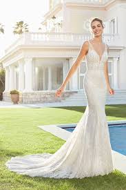 Check spelling or type a new query. Meerjungfrau Brautkleid Mit Tiefem V Ausschnitt Und Spitze