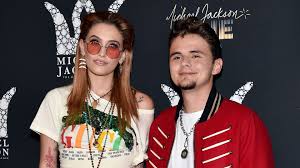 ¡ ¡llegaste al lugar correcto!! Geschwisterliebe Paris Jackson Teilt Foto Mit Bruder Prince Promiflash De