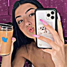 Jennyfer Candido Lima (jennyfercandidolima)