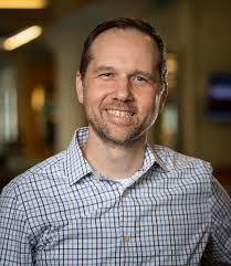 Andrew Dinger's Instagram, Twitter & Facebook