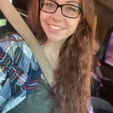 Are there parents with children around 8 years old who would like to join a  chat and game together?