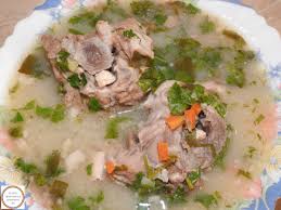 Alta chestie de preferinta personala este sa scot toata carnea de pe oase dupa ce fierbe, apoi sa o pun inapoi in ciorba de miel. Preparatedevis On Twitter BorÈ™ De Miel Reteta Recipe Food Borsch Lamb Roretete Preparatedevis Ciorba Bors Miel Retete Mancare Retetetraditionaleromanesti Https T Co Qhmgkhrpbf Https T Co Uy24xysgra