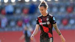 From wikimedia commons, the free media repository. Abschied Am Sonntag Simone Laudehr Beendet Ihre Karriere Kicker