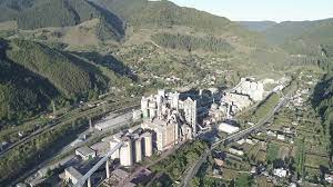 Ați ajuns la locul potrivit! Fabrica De Ciment De La TaÈ™ca InspectatÄƒ De Gardienii Mediului Youtube