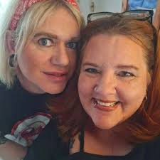 Trans Masc Christmas 🎄✨ Celebrating brotherhood, love, and chosen family  🤍🏳️‍⚧️ @brookstreetbbq 🏳️‍⚧️🫶🏻