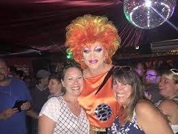 Jones hat eine familie aus freunden um sich vereint. Olivia Jones Picture Of Olivia Jones Bar Hamburg Tripadvisor