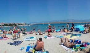 Vir, chorvatsko 0 hotelů, 794 apartmánů, 8 penzionů a 99 dalších možností ubytování. Plaze Sa Slikama Vir Otok