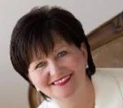 Sally Egan's Instagram, Twitter & Facebook