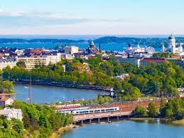 Als u zich aan deze hoeveelheden houdt hoeft u niets aan te geven bij de douane. Werkstuk Over Finland Vakantielanden Net