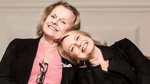 From an acting family, she began her career in 1982. Helena Bergstrom Och Marie Goranzon I Ett Dockhem 2 Dn Se
