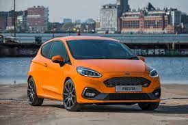 La conducción es aún más equilibrada y precisa. Ford Fiesta St Performance 2019 Sondermodell Fur Uk Autobild De