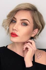 Angelica Lind's Instagram, Twitter & Facebook