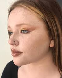 Sultry • Unassuming Love this finish and subtle sultry look 😍 Thank you to  my model and her beautiful face while I shared Color Placement techniques  for @pmts_stgeorge • model & muse: @