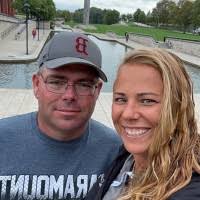 90+ "Angie Simons" profiles