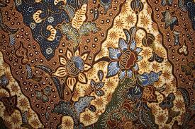 Maybe you would like to learn more about one of these? Hand Drawn Batik Tulungagung Motive Name Lengko Lung Burung Gambar Lukisan Kain