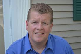 Rockin' Chair: Manchester author of DAD, Steven: 9781611880670: Amazon.com:  Books