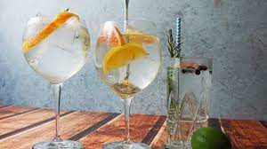 Hur mycket gin ska det egentligen vara i en g&t? Fira Internationella Gin Tonic Dagen I Pask Mattrender
