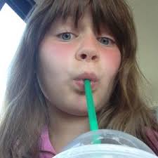 kristin (@kristin.mello)