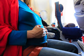 Attest Flugverbot Schwanger Fliegen Die Vorschriften Der Airlines