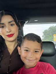 Soy Fanny Davalos added a new photo.