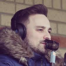 Lee Blakeman (@LeeBlakeman)