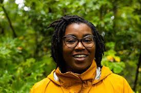 Sonya Staples's Instagram, Twitter & Facebook