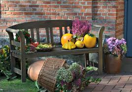 The best decorating ideas for your outdoor dining space. Tips For Fall Decorations Natural And Easy Autumn Decor Ideas