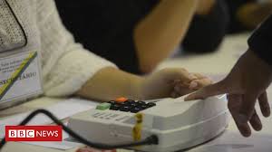 O eleitorado brasileiro compreende que as urnas eletrônicas facilitam a execução do. Eleicoes 2018 Como Os 3 3 Milhoes De Eleitores Que Nao Cadastraram A Biometria Podem Influenciar As Eleicoes Bbc News Brasil