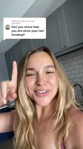 Peyton Leighberger: Embracing a Nonexistent Dating Life 😏