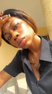 Mari Anna's Instagram, Twitter & Facebook