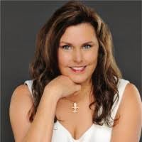 Marilyn Wise's Instagram, Twitter & Facebook