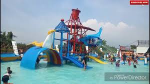 Transera waterpark berlokasi di jalan harapan indah, boulevard kavling v sektor vi kota harapan indah, pusaka rakyat, tarumajaya, bekasi, jawa bagi traveler yang berencana liburan ke. 8 Gambar Kolam Renang Kampung