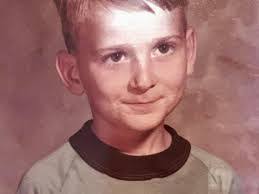 Jen Lance's Instagram, Twitter & Facebook