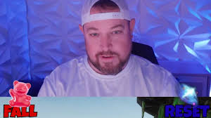 Liza (@liza.mae.binas) LIVE လွှင့်နေသည်