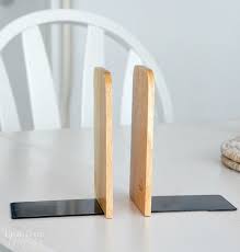 Diy Coral Bookends For 2 Home Made By Carmona The bookends give a shelf or bookcase a more interesting look and, if they have fun designs or shapes or if they are colorful, they also stand out and can.