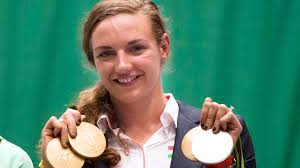 A háromszoros olimpiai bajnok úszónak már az idei érmei is alig férnek el a két óriási asztalon. Hosszu Katinka Elarulta Mivel Lenne Elegedett Az Olimpian M4 Sport
