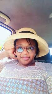 Be your own artist, and always be confident in what you're doing. If you're  not confident, you might as well not be doing it. " -Aretha Franklin ☕