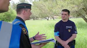 Frontex sends 100 staff members to bulgaria to help control migrant influx. Training Youtube