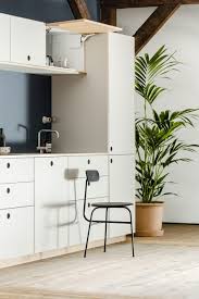 White Kitchen Wood Toe Kicks Kuchenumbau Luxuskuchen Moderne Kuchenideen