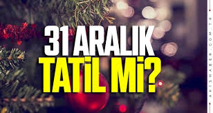 2020 yılına az bir zaman kala yeni yıla ilişkin merak edilen tüm detaylar vatandaşların heyecanlanmasına neden oluyor. Yarin 31 Aralik Pazartesi Okullar Tatil Mi Yarim Gun Mu