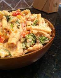 Spicy Creamy Chicken Veggie Pasta Recipe Recipe Recipes Food Chicken Pasta Recipes