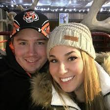 Danielle Willett's Instagram, Twitter & Facebook