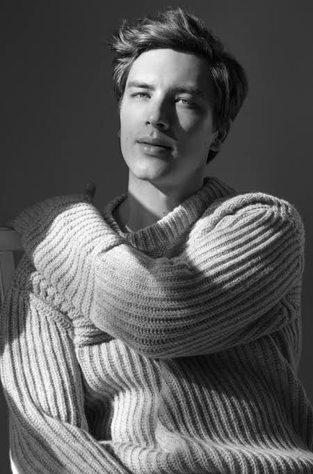 images?q=tbn:ANd9GcTEtYXAH2UpIlgqiDjJv1g