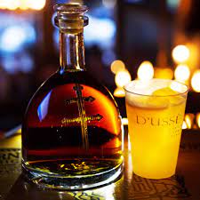 D'ussé and lemonade with the sweet, tangy flavor of fresh blueberries. Jay Z Teams Up With D Usse For 4 44 Tour Cocktails Mixed Drinks Recipes Cognac Drinks Mixed Drinks Alcohol