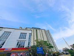 OYO 92984 The Suites Metro Apartement By Echie Property, OYO Hotels  Bandung, Book @ Rp90000 - OYO