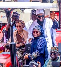First Lady flags off distribution of 250 tractors in Niger – FRCN HQ